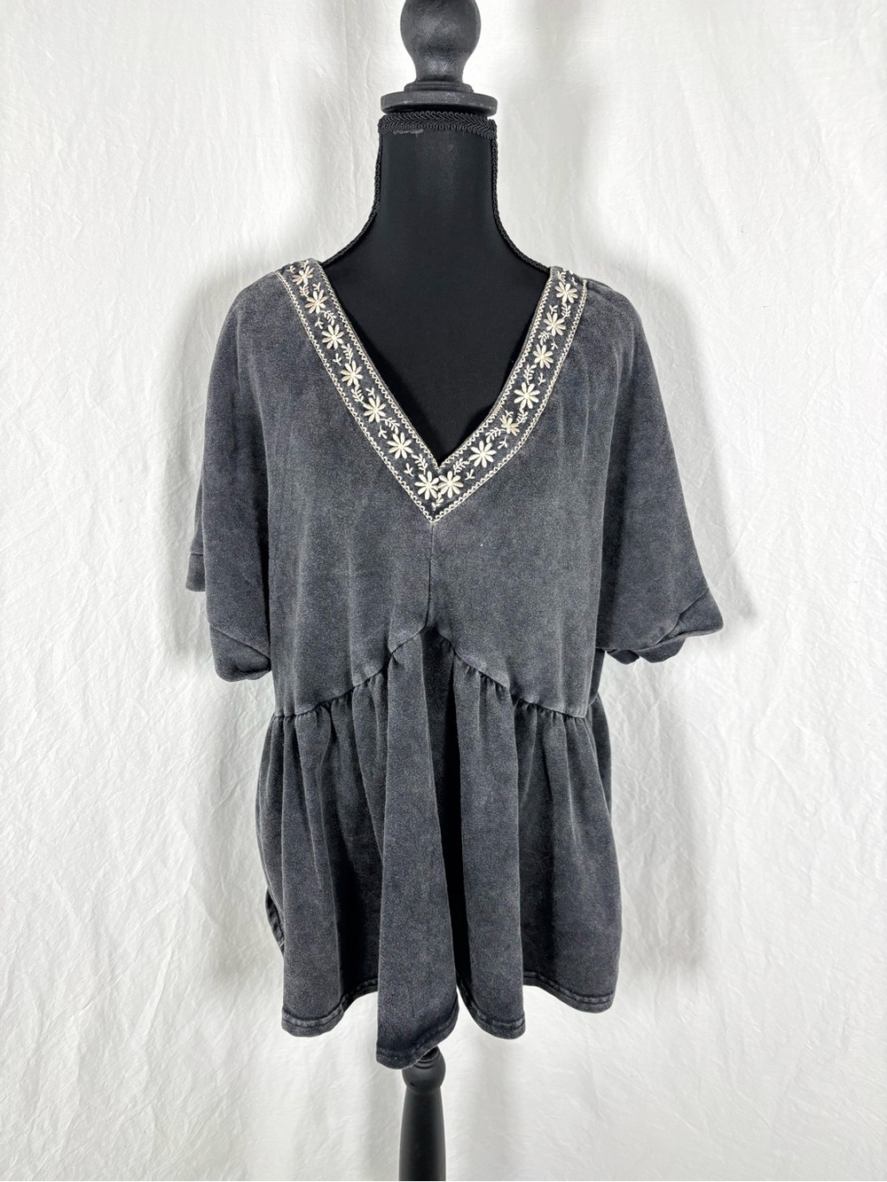 SHEIN Crochet Detail Top